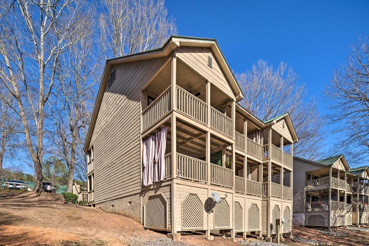 Lake Lure Studio With Private Balcony And Pool Access! ภายนอก รูปภาพ